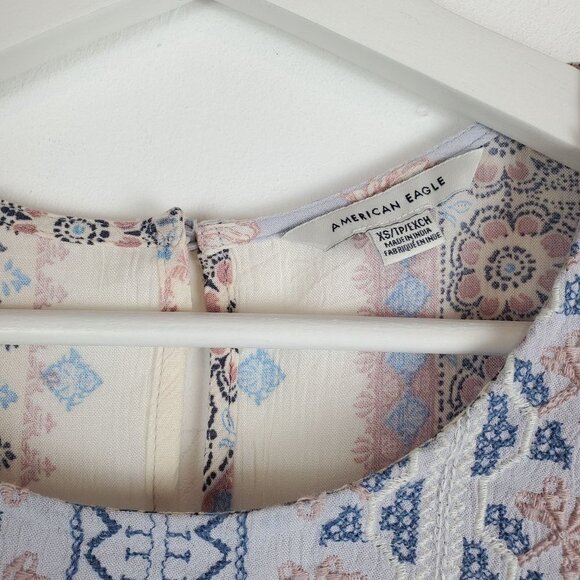 AMERICAN Eagle XS Boho Flowy Top 3/4 Dolman Sleeve Peasant Tassels Embroidered - Picture 3 of 7